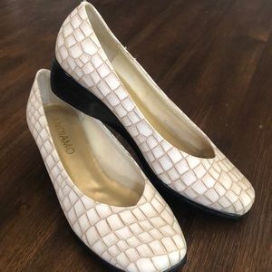 Andiamo Shoes: Size 8.5